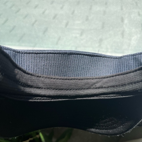Callaway // Navy Blue Visor - Picture 4 of 4